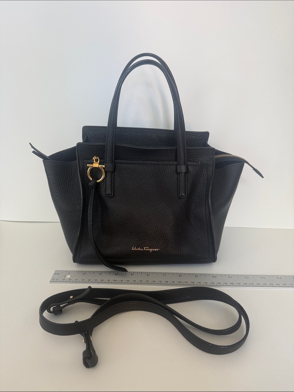 Salvatore Ferragamo Amy small Black Pebbled Leather tote crossbody EXCELLENT